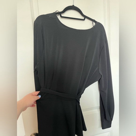 H&M Waist Bow Tie Party Shirt - Picture 3 of 3